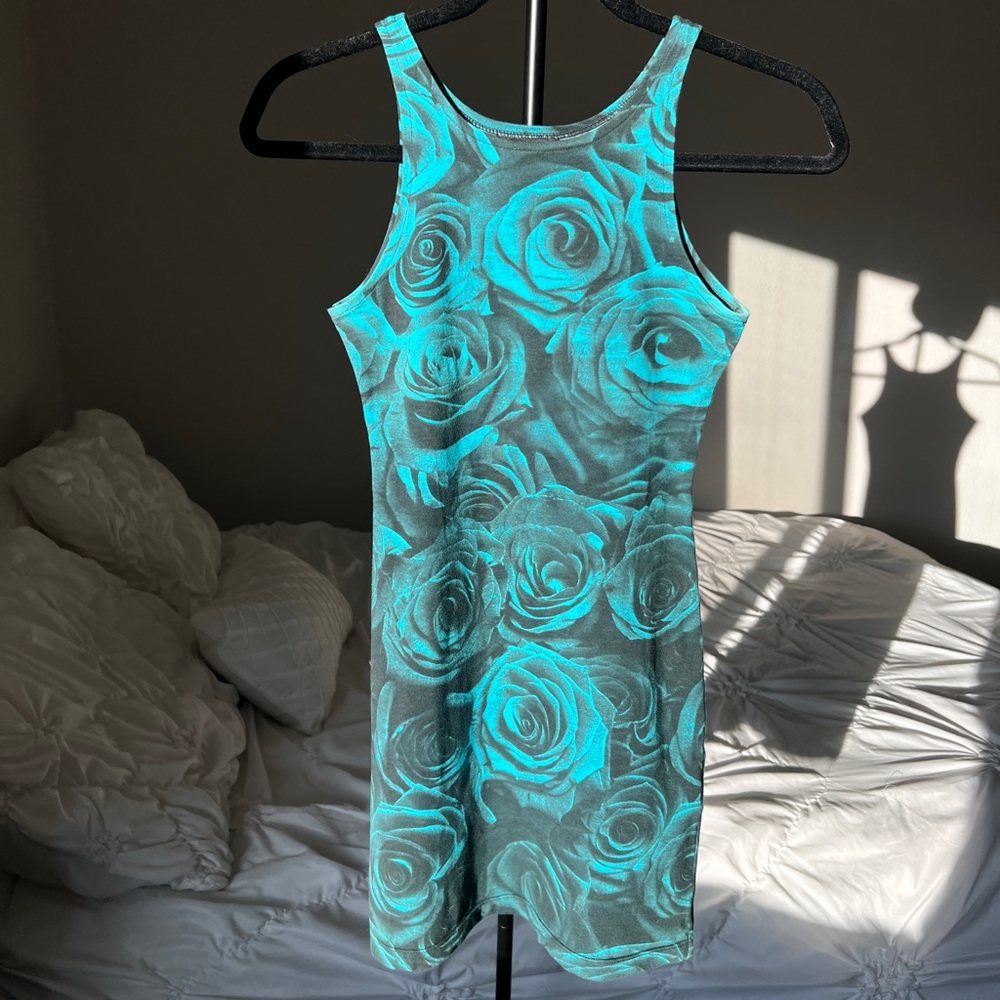 Motel Blue Rose Print Bodycon Dress